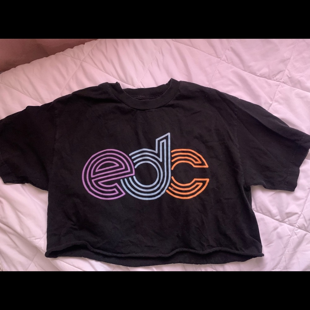 EDC crop top